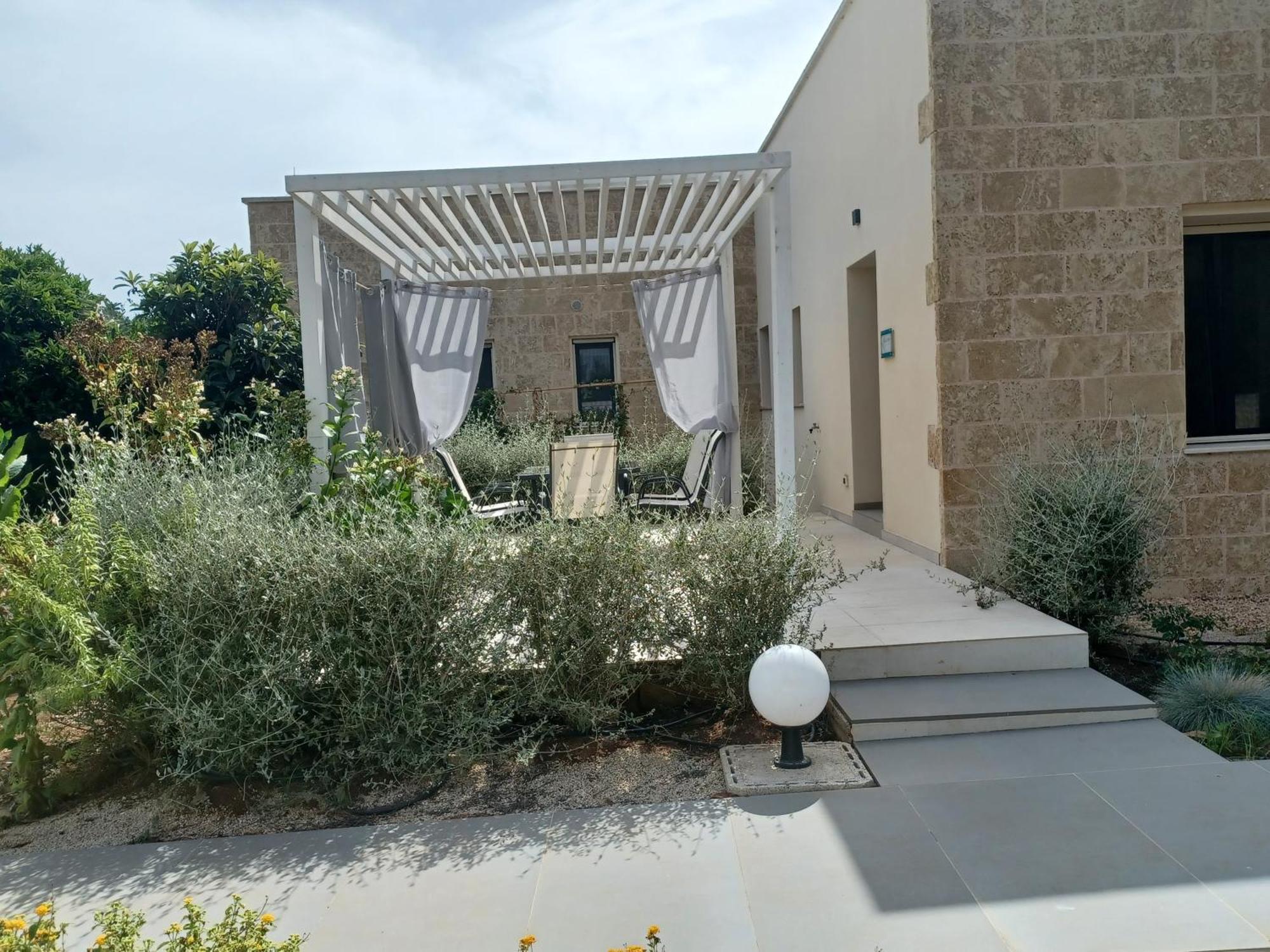 Zeituna Lodge A Porto Cesareo Torre Lapillo Exterior foto